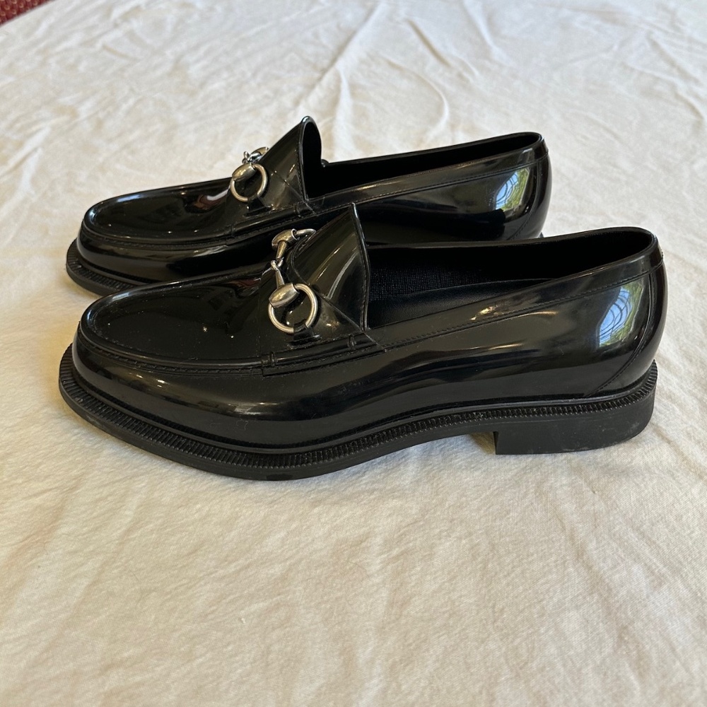 Gucci Men's Black Rubber Bit Loafers, Size 7